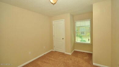 105Valencia_Bedroom3