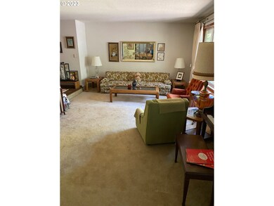 15718 Murwood Ct, Lake Oswego, OR 97035 - photo 5