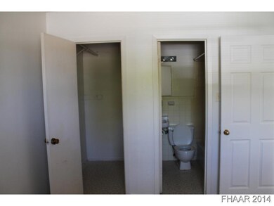 207 W Avenue A unit B, Copperas Cove, TX 76522 - photo 4