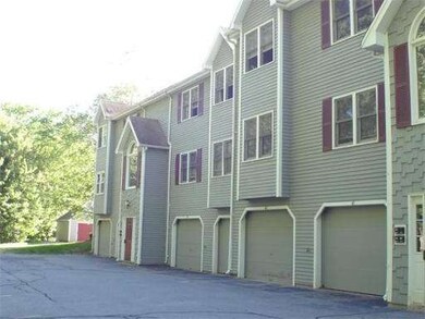 74 Tennis Plaza Rd unit 37, Dracut, MA 01826 - photo 2