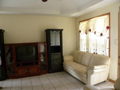1207 Pineda St, Weslaco, TX 78599 - photo 2
