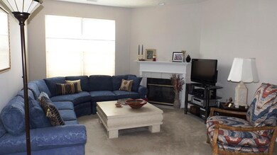 5939 Naughten Pond Dr unit 5939, Columbus, OH 43213 - photo 2