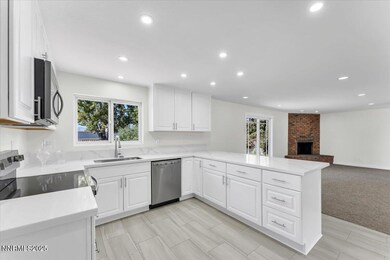 6815 Prestwick Cir, Reno, NV 89502 - photo 6