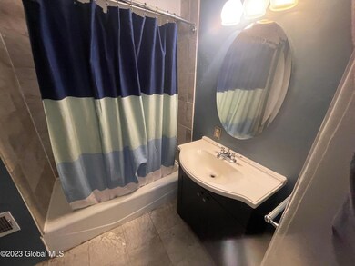 17 Ash Grove Place, Albany, NY 12202 - photo 6