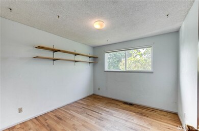 8430 225th Place SW, Edmonds, WA 98026 - photo 3