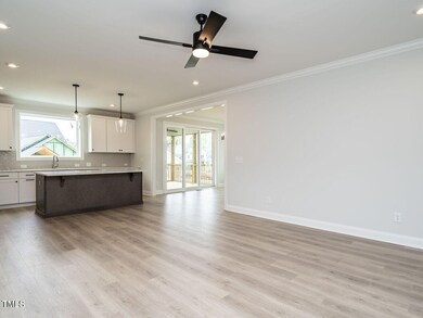 008-1280x960-living-room