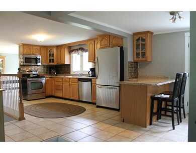 72 Paxton Rd, Spencer, MA 01562 - photo 6
