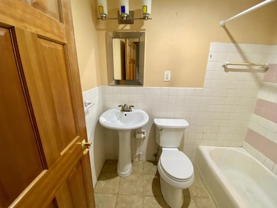 1818 Arthur St NE unit 2, Minneapolis, MN 55418 - photo 5