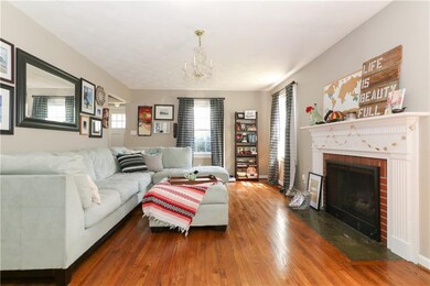 643 Harlan St, Plainfield, IN 46168 - photo 2