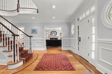 290 Riverside Ave Riverside CT-print-002
