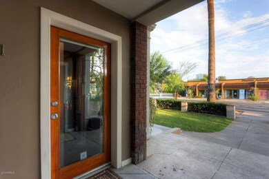 304 W Roosevelt 101 Phoenix AZ-large-003