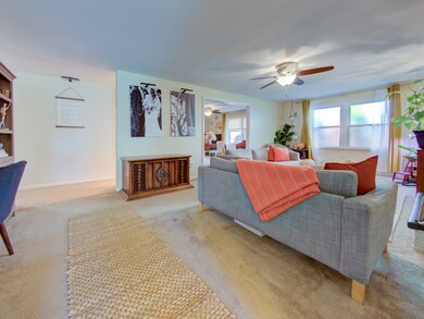 2914 Fairlawn Dr, Columbus, IN 47203 - photo 5