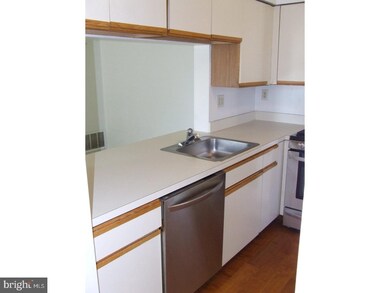 3908B Fenwick Ln unit 3908, Mount Laurel, NJ 08054 - photo 3