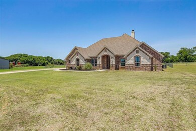 108 Bruce Crandall Ct, Weatherford, TX 76088 - photo 2