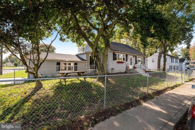 67 5th St, Pennsville, NJ 08070 - photo 2