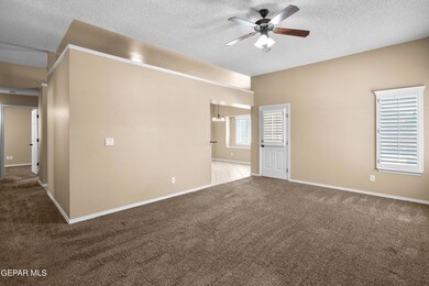 14294 Desert Cactus Dr, Horizon City, TX 79928 - photo 4