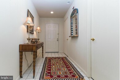 3031 Fallstaff Rd unit 206C, Baltimore, MD 21209 - photo 4