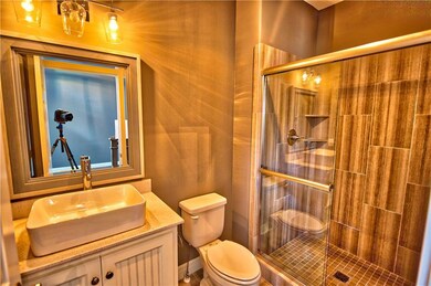 6722 Arapahoe Dr, Shawnee, KS 66226 - photo 7