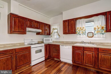 3004 Illinois Ave, Halethorpe, MD 21227 - photo 6