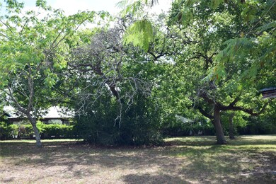 35210 Free Ln, Pinehurst, TX 77362 - photo 4