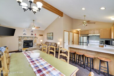 139 Schochs Mill Rd, Blakeslee, PA 18610 - photo 5