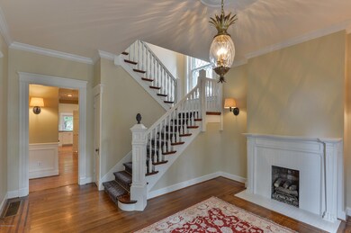 2121 Cherokee Pkwy, Louisville, KY 40204 - photo 7