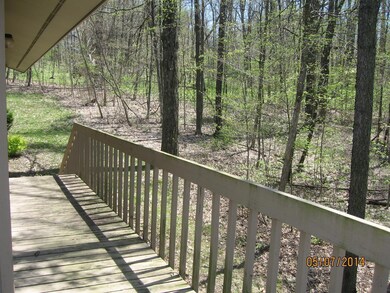 926 Kingsway Cir, Howard, OH 43028 - photo 4