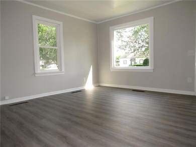 3024 15th St, Columbus, IN 47201 - photo 4