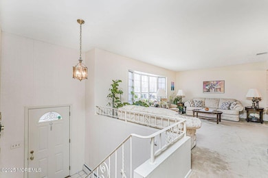 23 Jonathan Dr, Edison, NJ 08820 - photo 4