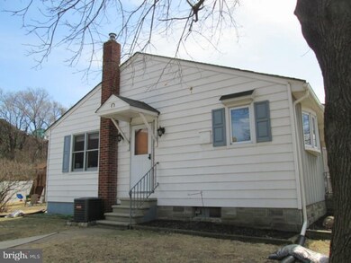 106 Orlando Ave, Gloucester City, NJ 08030 - photo 2