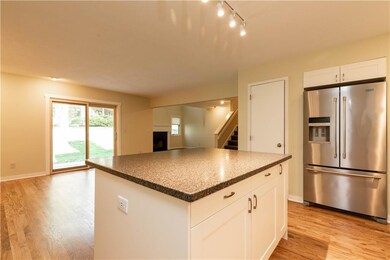 4815 Cedar Dr unit 61, West Des Moines, IA 50266 - photo 6
