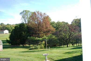 12301 Piedmont Rd, Clarksburg, MD 20871 - photo 4