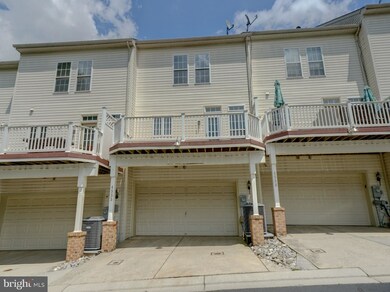 4555 Hidden Stream Ct, Owings Mills, MD 21117 - photo 3