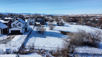 Lot 14 front