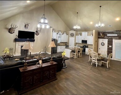 5603 W Pecan Dr, Donna, TX 78537 - photo 3