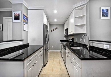 188 Summer St unit 6, Weymouth, MA 02188 - photo 5