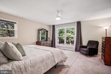 4511 Overcup Ct, Fairfax, VA 22032 - photo 6