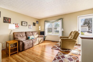 006 667 Mistletoe St Columbus