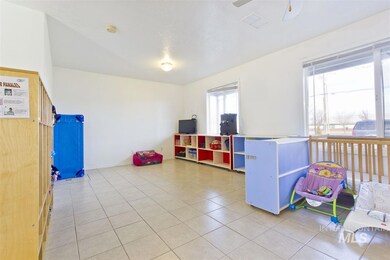 613 W Iowa Ave, Nampa, ID 83686 - photo 4