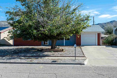 1810 Crescent Dr, Alamogordo, NM 88310 - photo 4