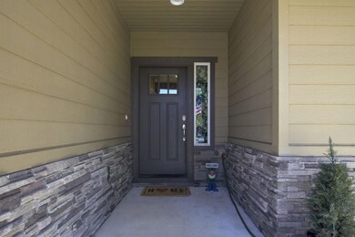 20228 NW Brumby Ln, Bend, OR 97703 - photo 4