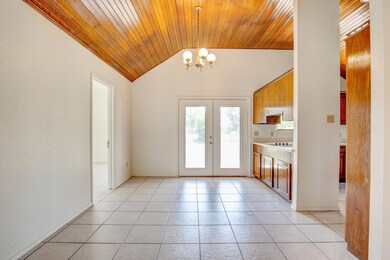 108 Guinevere Ct, Weatherford, TX 76086 - photo 6