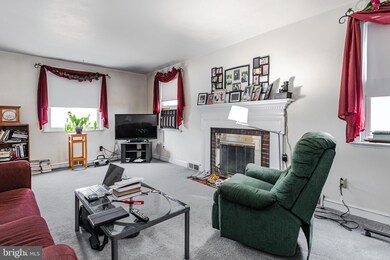 212 Rodmor Rd, Havertown, PA 19083 - photo 3