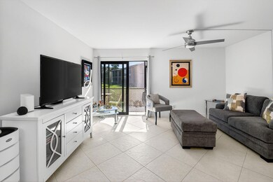 15492 Lakes of Delray Blvd unit 106, Delray Beach, FL 33484 - photo 4