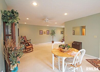 2703 S Chase Dr, Springfield, IL 62704 - photo 6