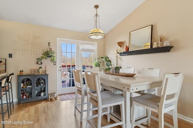 1303 Field Stone Dr, Jeffersonville, IN 47130 - photo 7