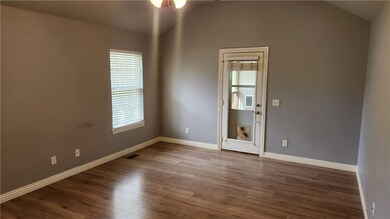 15 Cumbrian Dr, Bella Vista, AR 72714 - photo 4