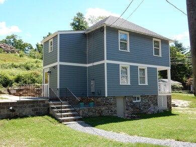 7 Waterfall Ln, Cos Cob, CT 06807 - photo 2