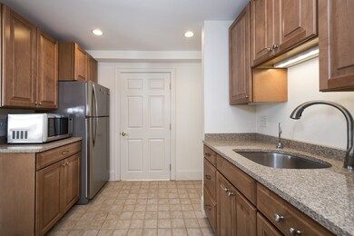 87 Lamberts Ln unit 1, Cohasset, MA 02025 - photo 3