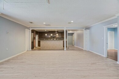 4018 Darwin St, Houston, TX 77093 - photo 4